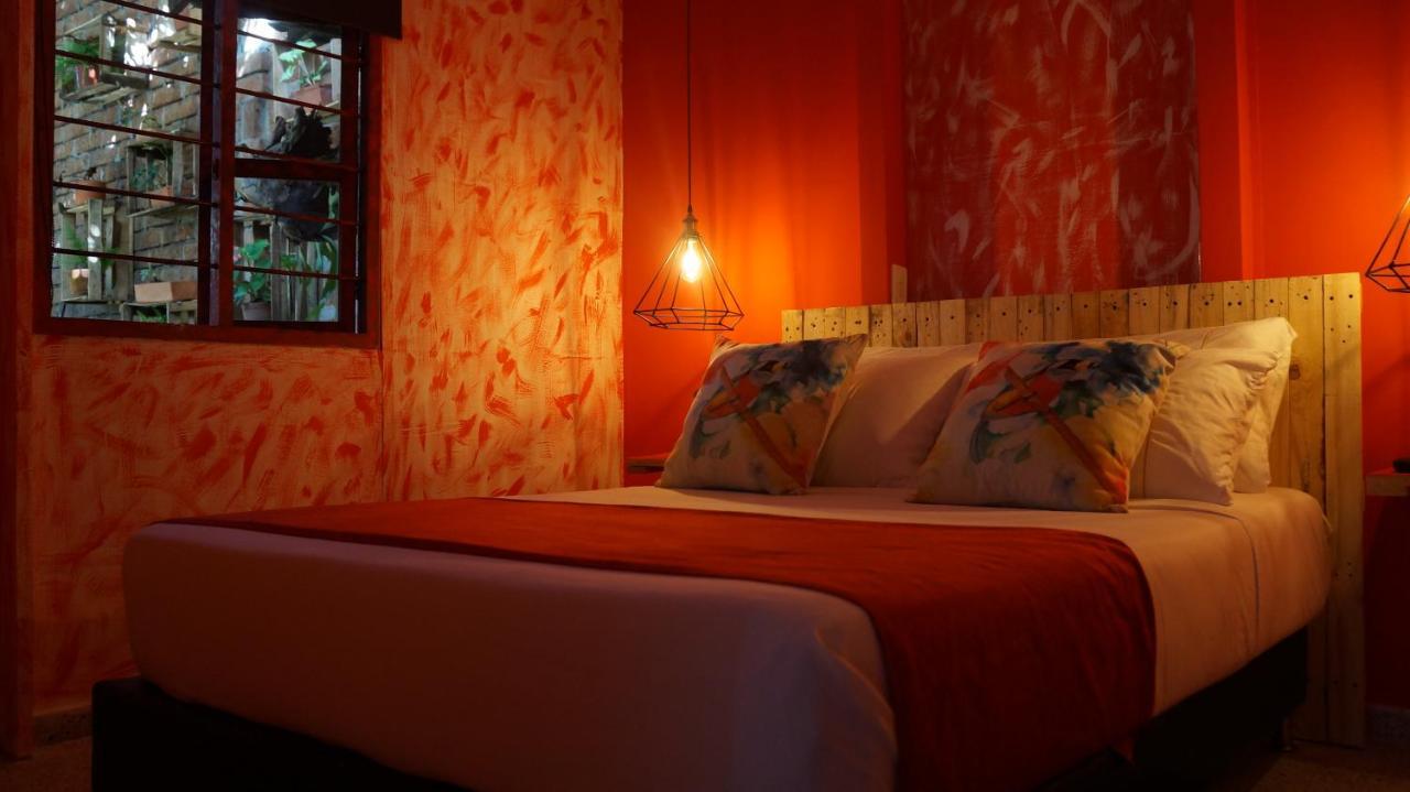 El Jardin De La 10 Hotel เมเดยิน ภายนอก รูปภาพ